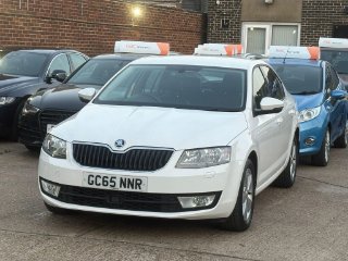 /photos/11160/80385fd1-65d4-4ec2-92ff-25c721b882dd_i320x240.jpg